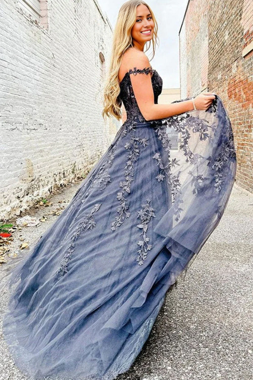 A-line Sweetheart Tulle Lace Prom Dress with Slit