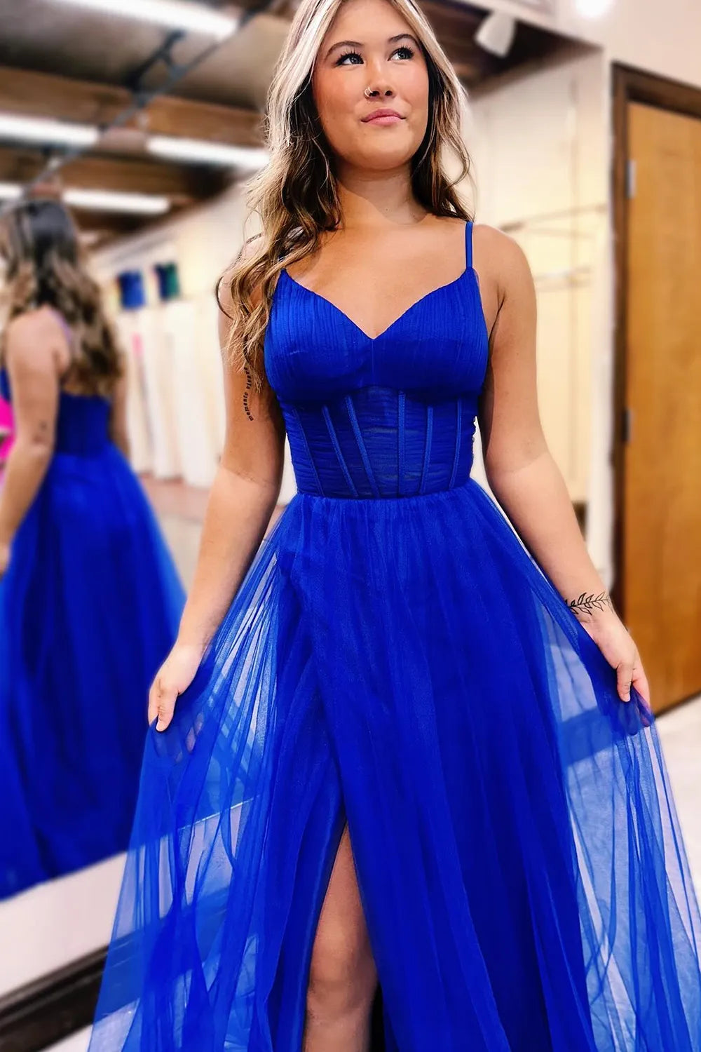 A-Line Simple Elegant Spaghetti Straps Long Tulle Prom Dress with Slit