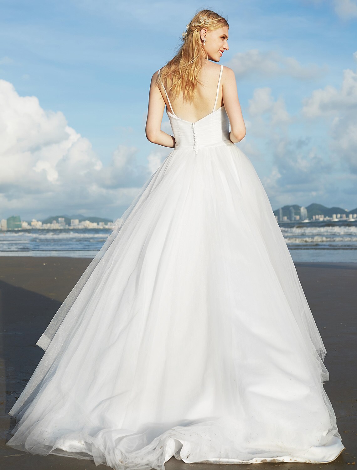 Beach Wedding Dresses A-Line Spaghetti Strap Sleeveless Sweep / Brush Train Chiffon Bridal Gowns With Sashes / Ribbons