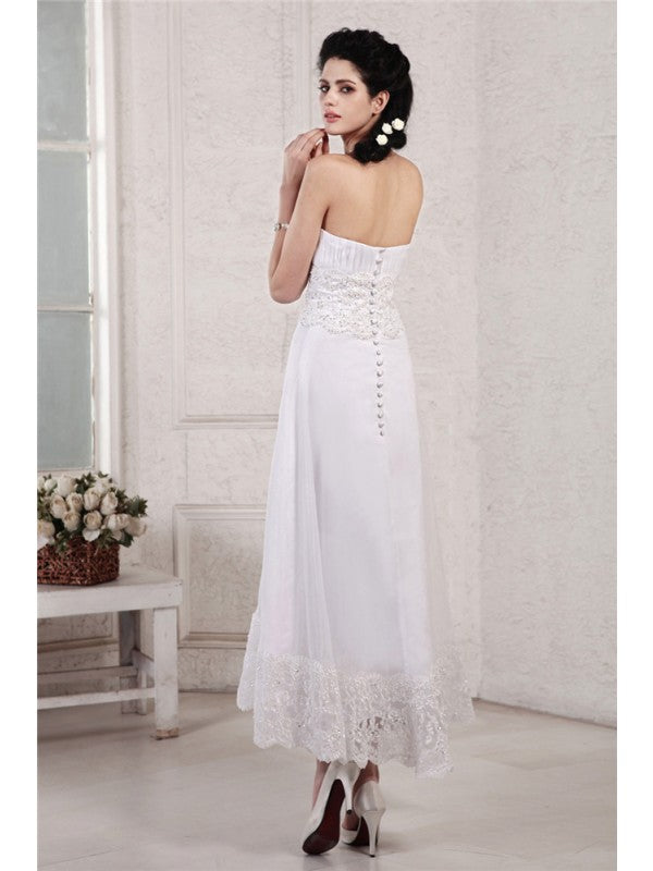 A-Line/Princess Strapless Sleeveless Pleats Applique Beading Short Chiffon Wedding Dresses