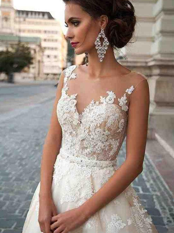 A-Line/Princess Tulle Scoop Applique Sleeveless Court Train Wedding Dresses