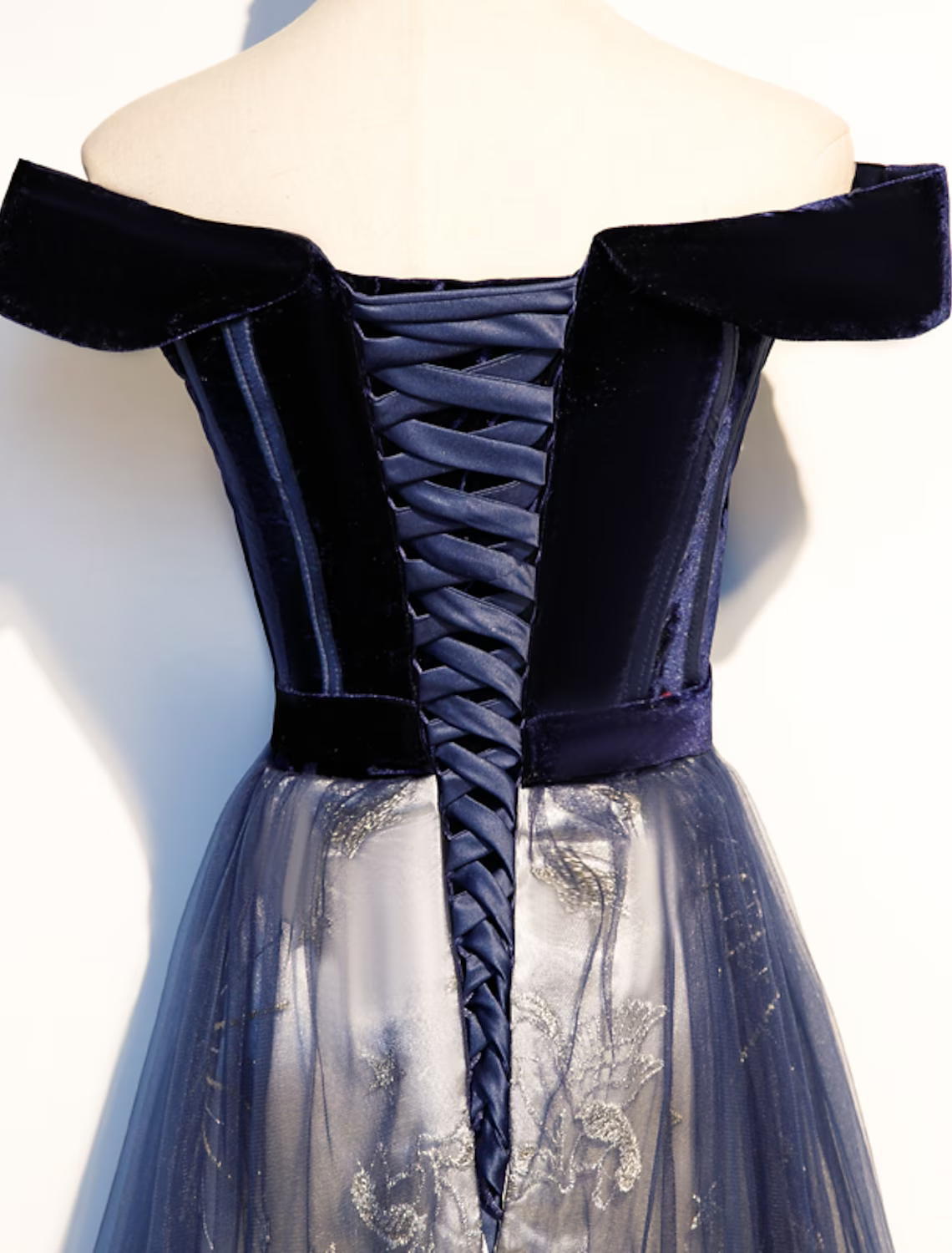 A-Line Elegant Floral Prom Formal Evening Dress Off Shoulder Short Sleeve Tulle with Pleats Pattern