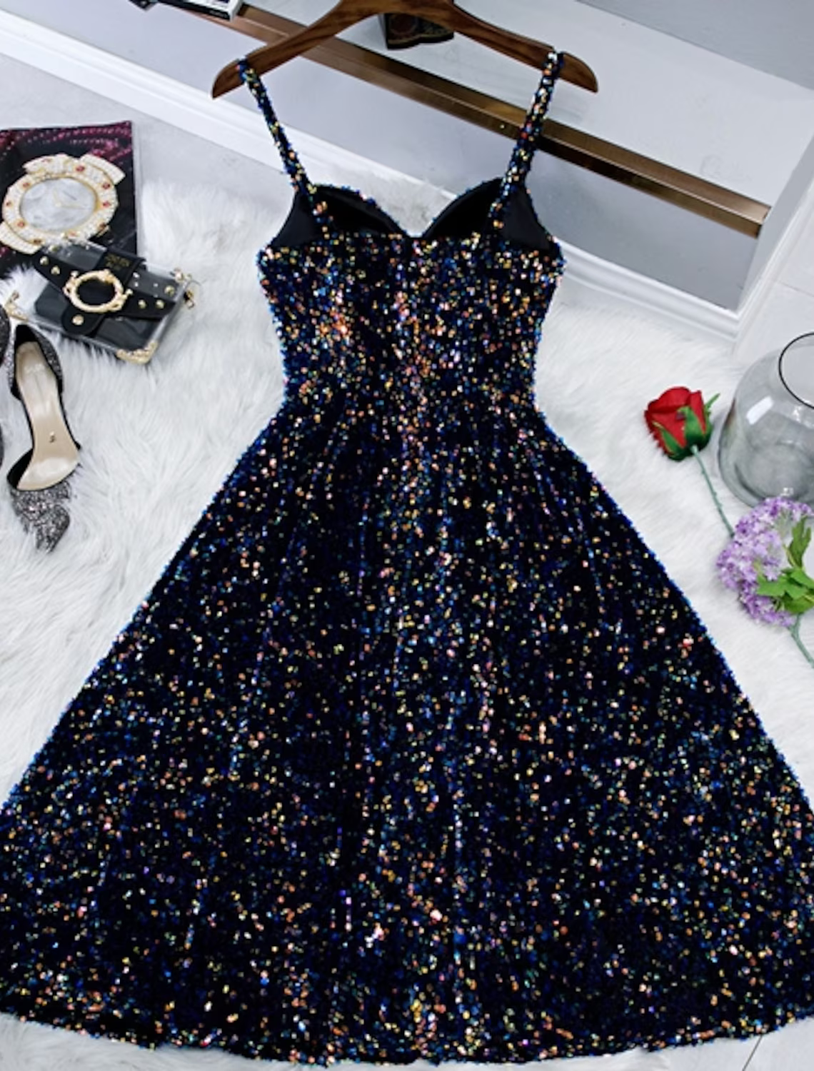 A-Line Sparkle Shine Holiday Cocktail Party Dress Strap Sleeveless Knee Length Sequined with