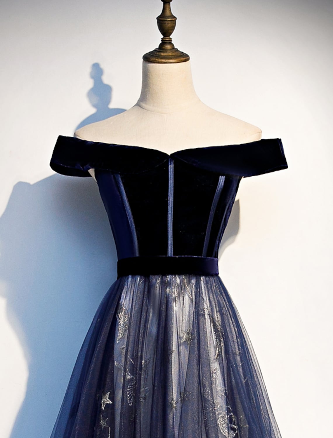 A-Line Elegant Floral Prom Formal Evening Dress Off Shoulder Short Sleeve Tulle with Pleats Pattern