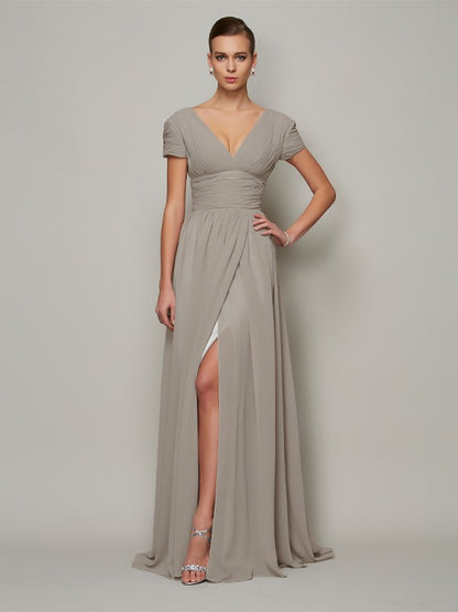 A-Line Chiffon V-neck Short Sleeves Sweep/Brush Train With Ruched Mother of the Bride Dresses