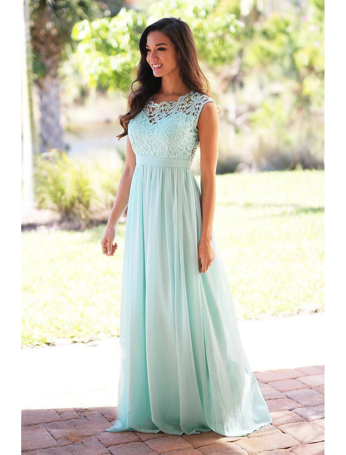 A-Line Bridesmaid Dress Jewel Neck Sleeveless Elegant Floor Length Chiffon / Lace with Sash / Ribbon / Pleats