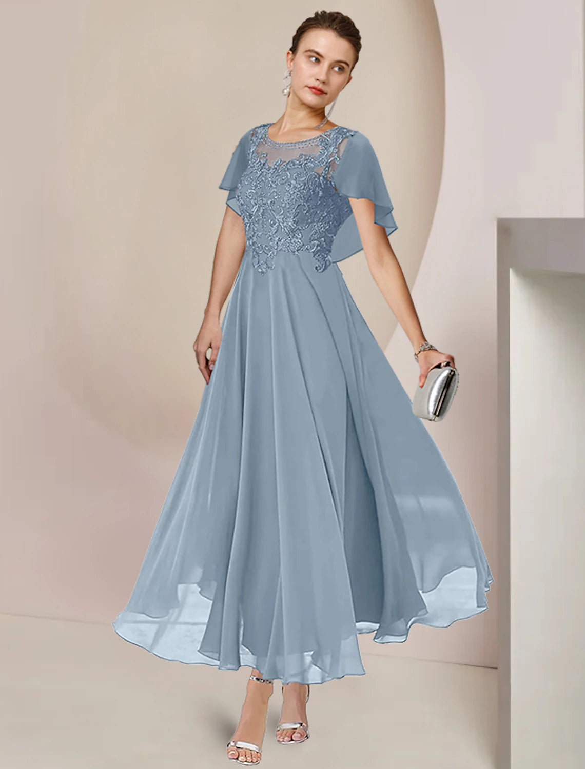 A-Line Mother of the Bride Dress Elegant Scoop Neck Tea Length Chiffon Lace Sleeveless with Beading Appliques