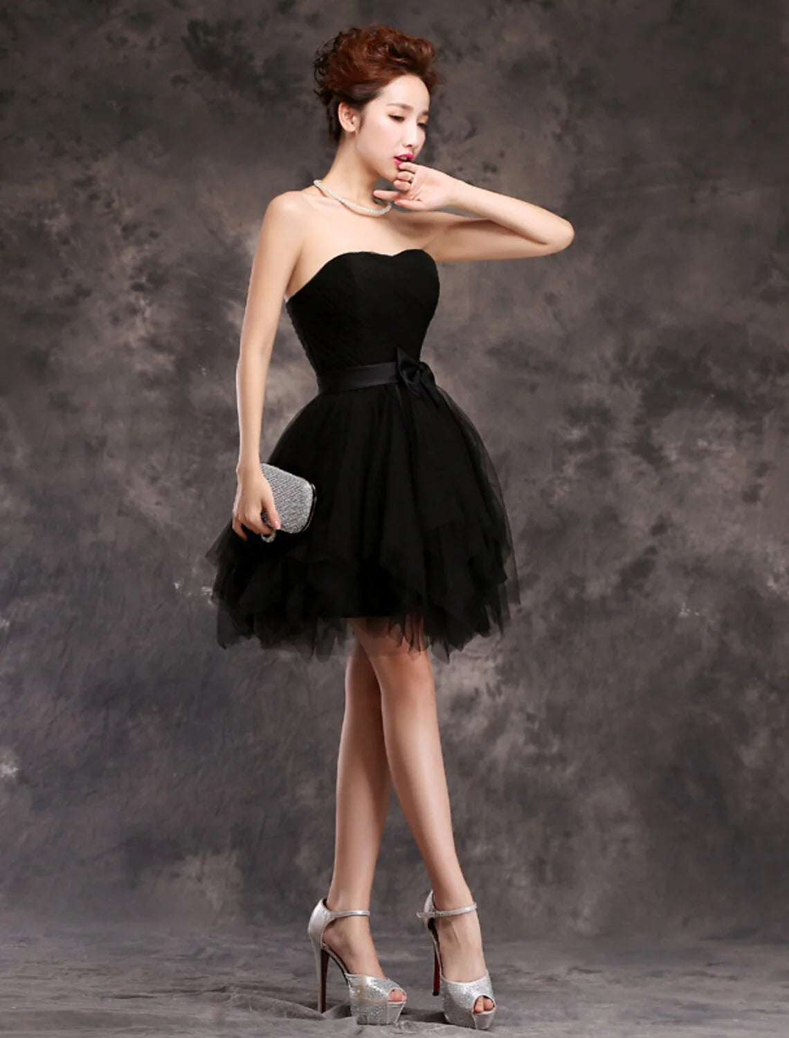 Ball Gown Cocktail DressesWedding Guest Homecoming Short / Mini Sleeveless Sweetheart Tulle with Bow(s) Ruffles Pure Color