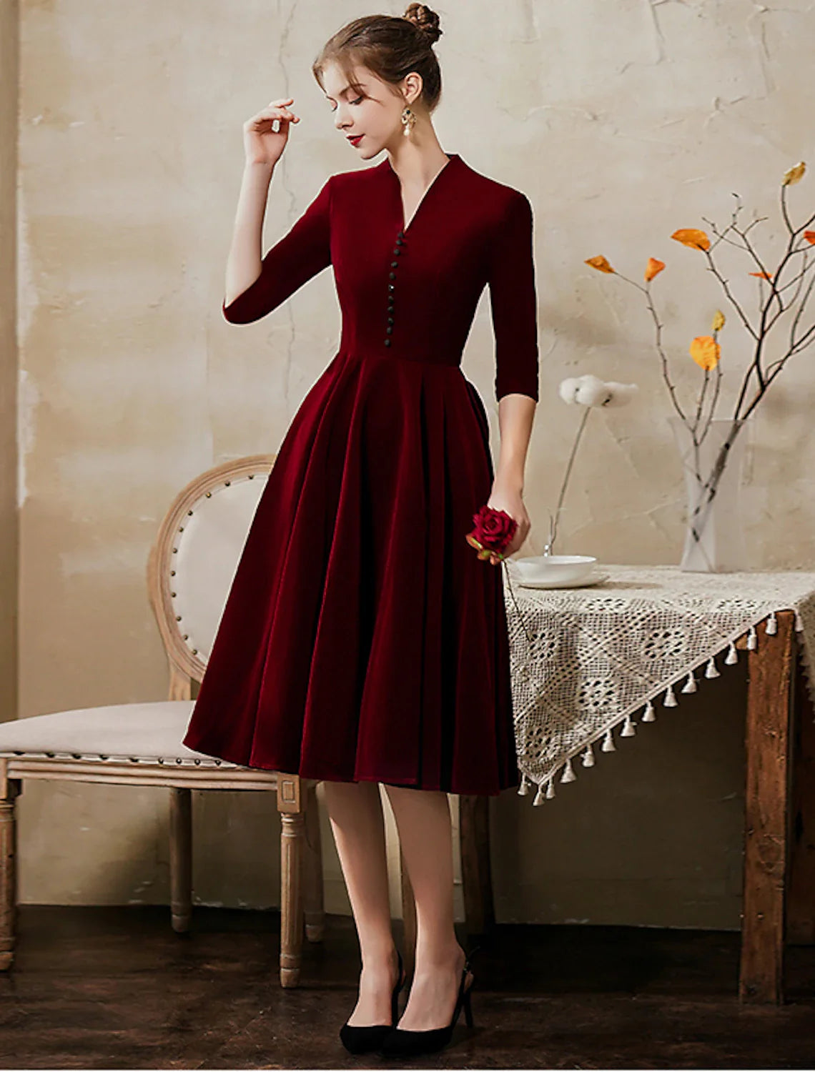 A-Line Vintage Party Wear Cocktail Party Dress V Neck Half Sleeve Tea Length Velvet with Sleek