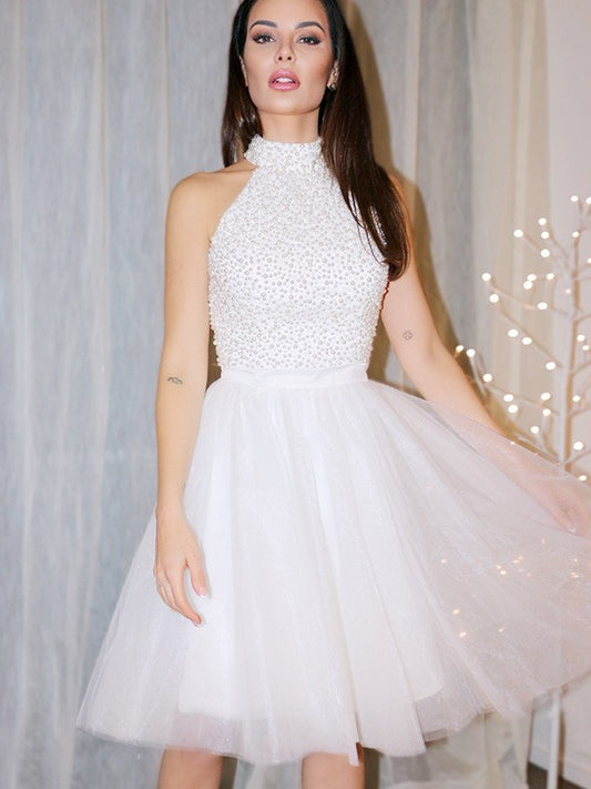 A-Line/Princess Sleeveless Halter Beading Tulle Short/Mini Homecoming Dresses