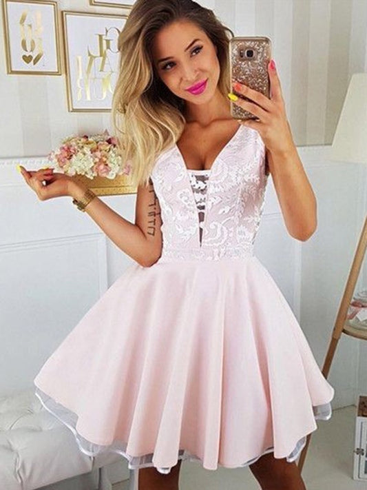 A-Line/Princess Satin Applique V-neck Sleeveless Short/Mini Homecoming Dress