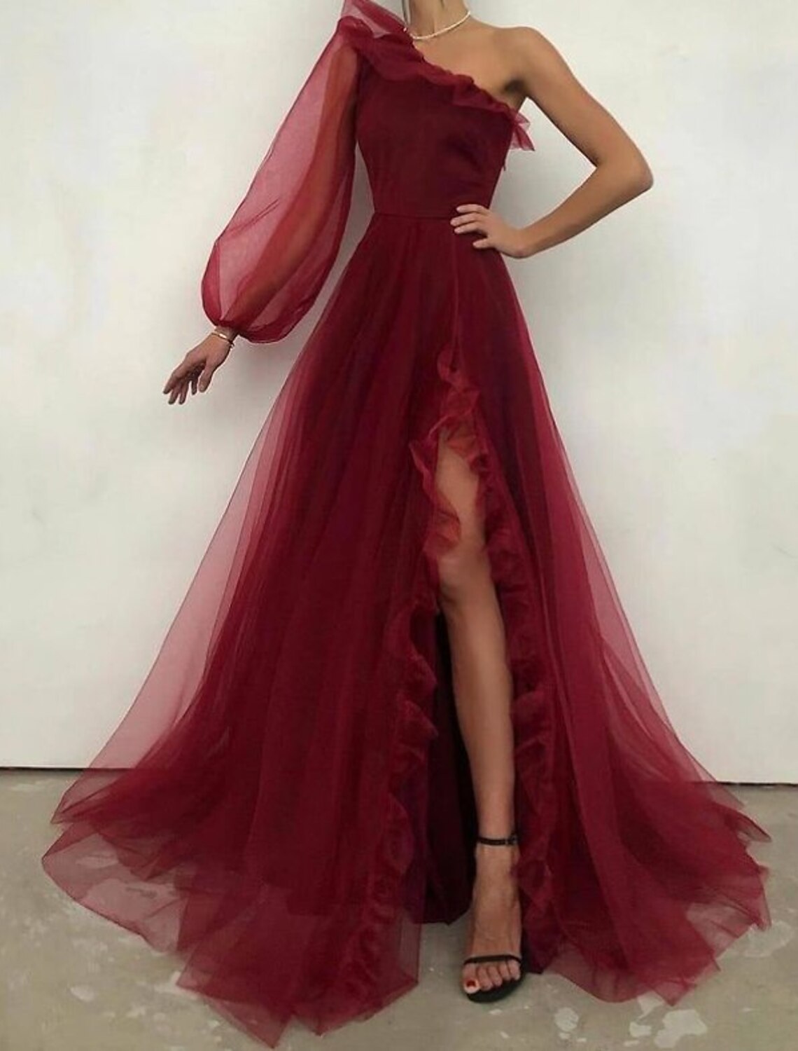 Sheath / Column Evening Gown Reformation Amante Dress Wedding Guest Formal Evening Sweep / Brush Train Long Sleeve Off Shoulder Charmeuse with Sleek Ruched